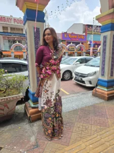 Kebayaree: Gabungan Kebaya Dan Saree Dalam Gaya Malaysia 2 Kebayaree