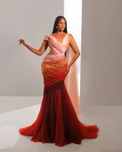 Unik! 7 Lapisan Bersalin C-Section Diterjemah Dalam Gaun Couture Miss World Uganda 2 bersalin c-section