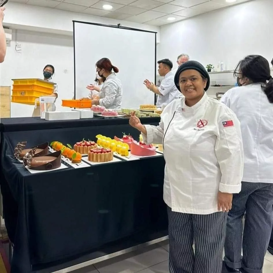 Chef Asma Dedah Alkohol Digunakan Dalam Kek & Pastri Luar Negara, Jangan Teruja Makan Sampai Lupa Halal 7 Chef Asma alkohol dalam kek