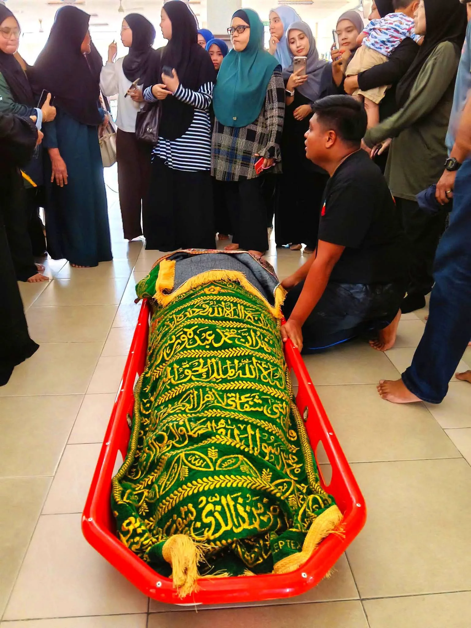 Nur Izzatul Hani