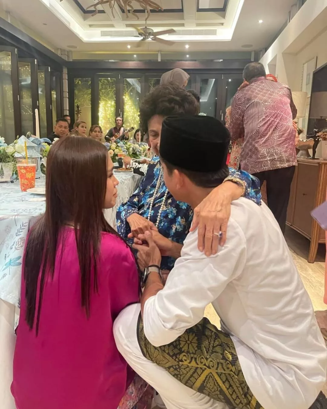 “Nasihat Tun Akan Sentiasa Kami Pegang…” Syed Saddiq Dan Bella Hiba Kehilangan Tun Siti Hasmah 5 Syed Saddiq dan Bella Astillah