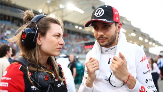 Ingat F1 Cuma Tentang Lelaki Di Litar? 10 Wanita Ini Pernah Cipta Sejarah Dalam Dunia Formula 1! 10 Formula 1