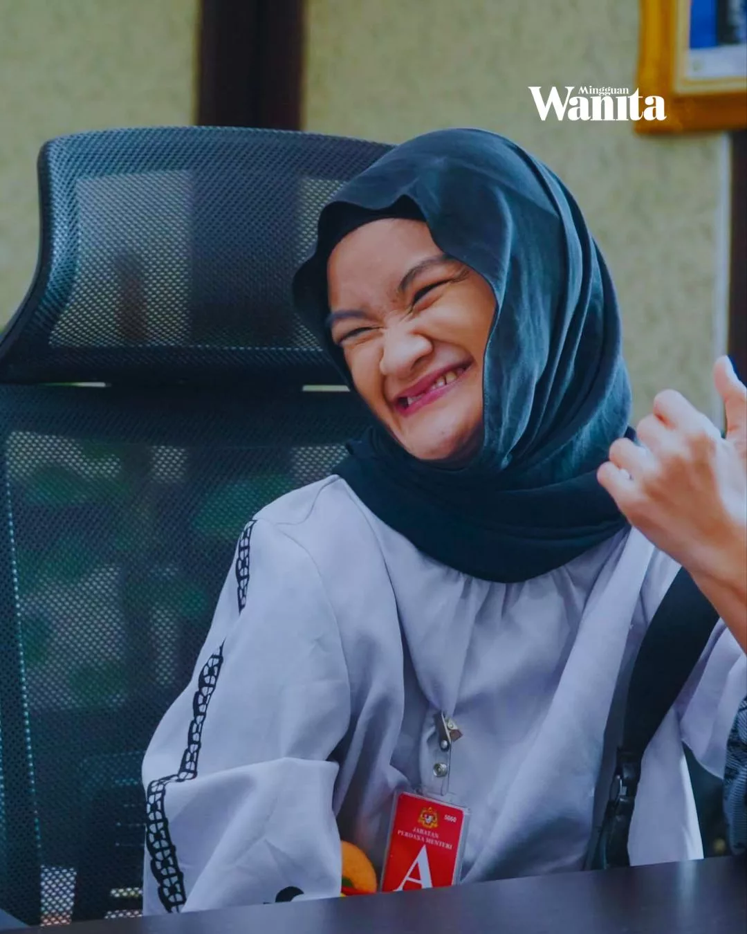 Wanita OKU Gigih Jual Burger Kembali Tular, Eerah Cari Rezeki Tanpa Harapkan Ehsan 2 Wanita OKU Gigih Jual Burger Kembali Tular, Eerah Cari Rezeki Tanpa Harapkan Ehsan