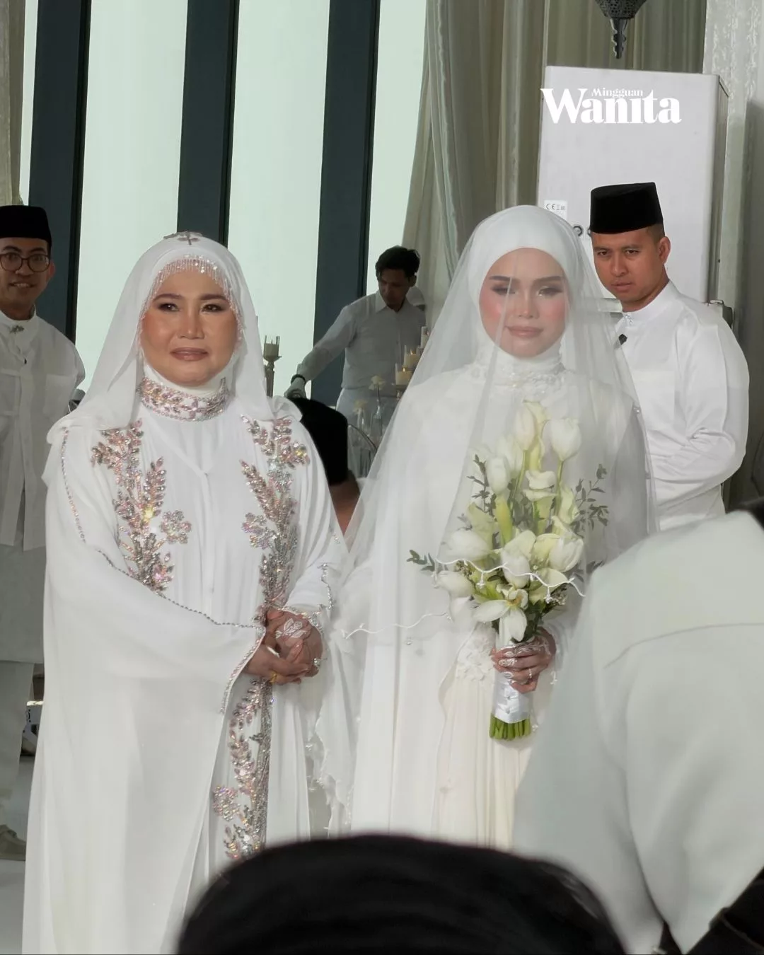 Tujuh Hantaran Syed Saddiq Buat Bella Astillah Jadi Tumpuan, Setiap Satunya Membawa Maksud Tersendiri 4 Tujuh Hantaran Syed Saddiq Buat Bella Astillah Jadi Tumpuan, Setiap Satunya Membawa Maksud Tersendiri