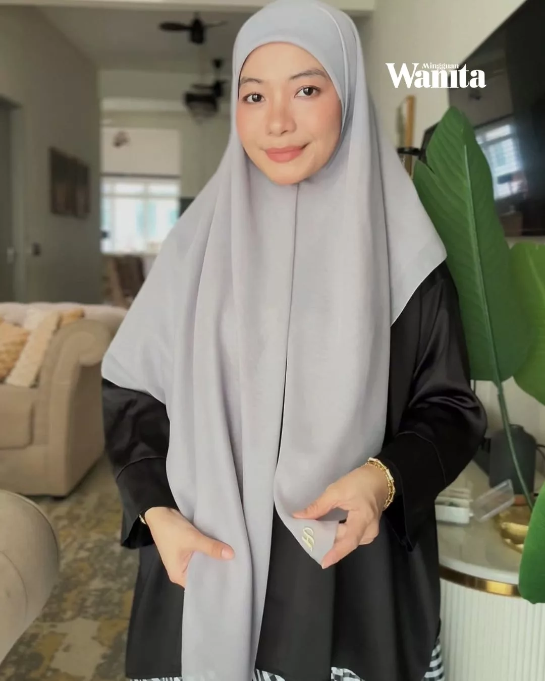 Suka Pakai Longgar & Tudung Menutup Dada, Tengku Norhasniny Suraya Berfesyen Ikut Syariat Islam 4 Suka Pakai Longgar & Tudung Menutup Dada, Tengku Norhasniny Suraya Berfesyen Ikut Syariat Islam